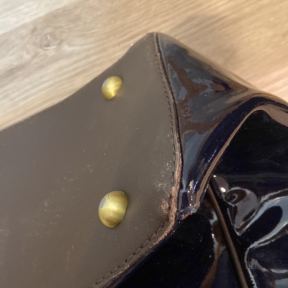 Boden Navy Vinyl Leather London Printed Tote Bag - Picture 6 of 6